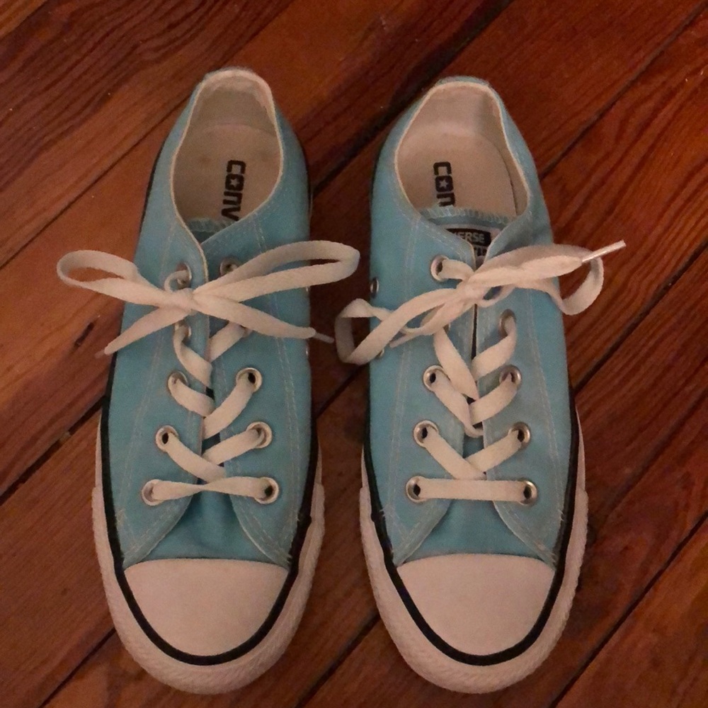 Blue converse